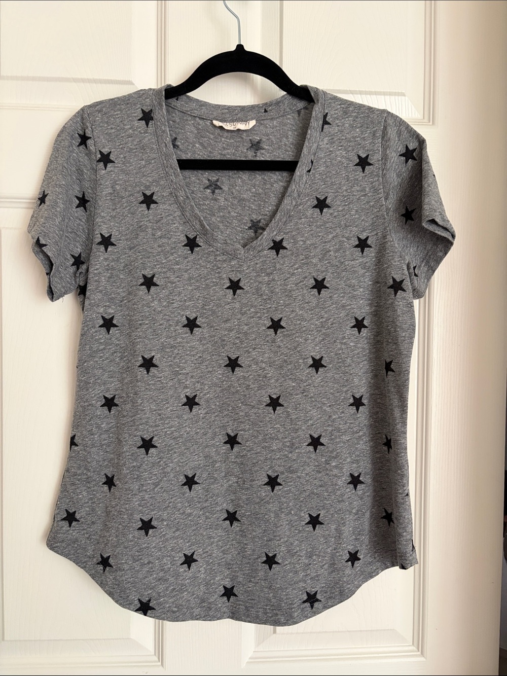 78&Sunny Sonoma Heather Gray Star-Print V-Neck Women's Tee-Sz M! EUC